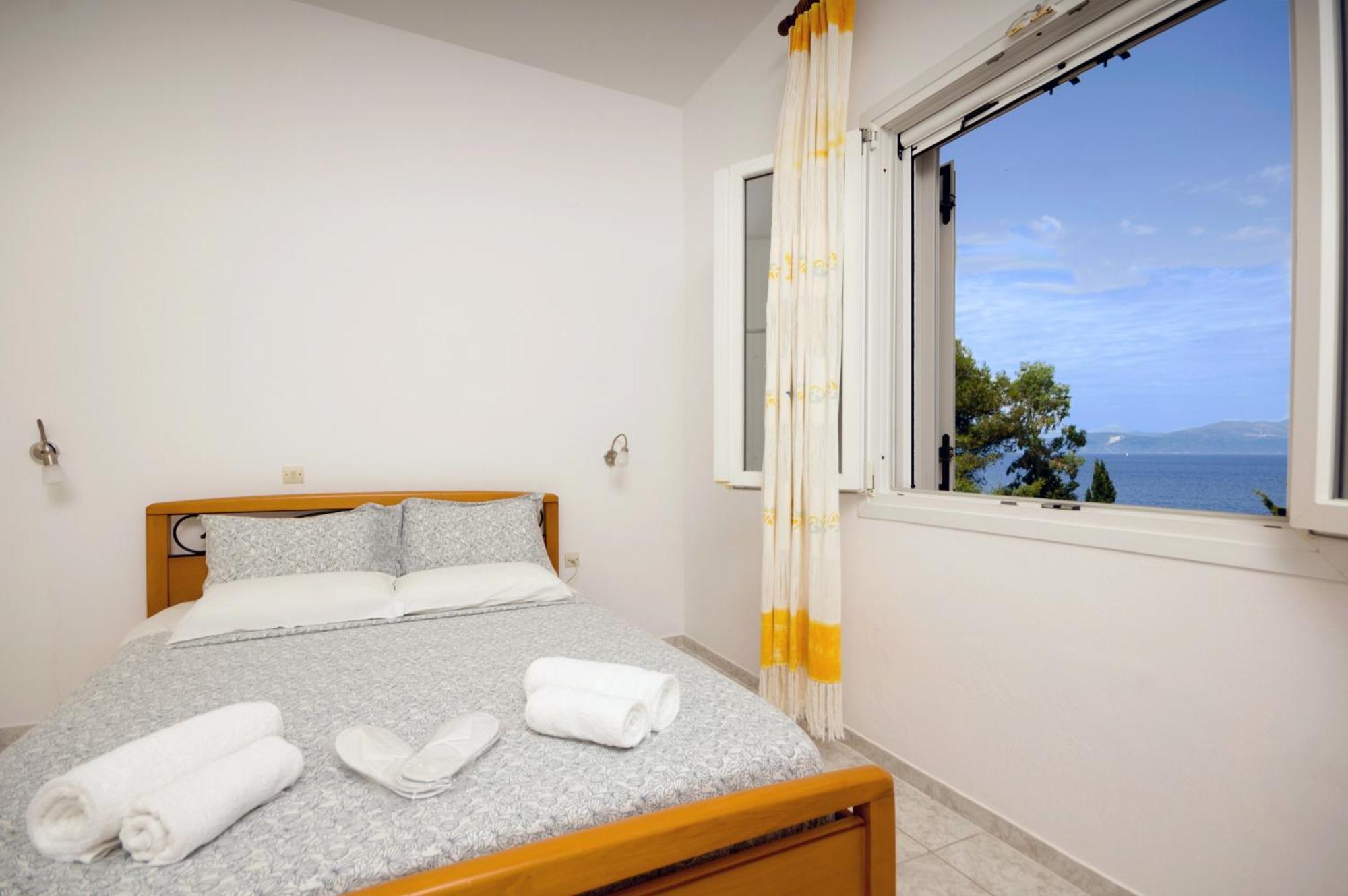 Villa Baronnos Gaios Bagian luar foto