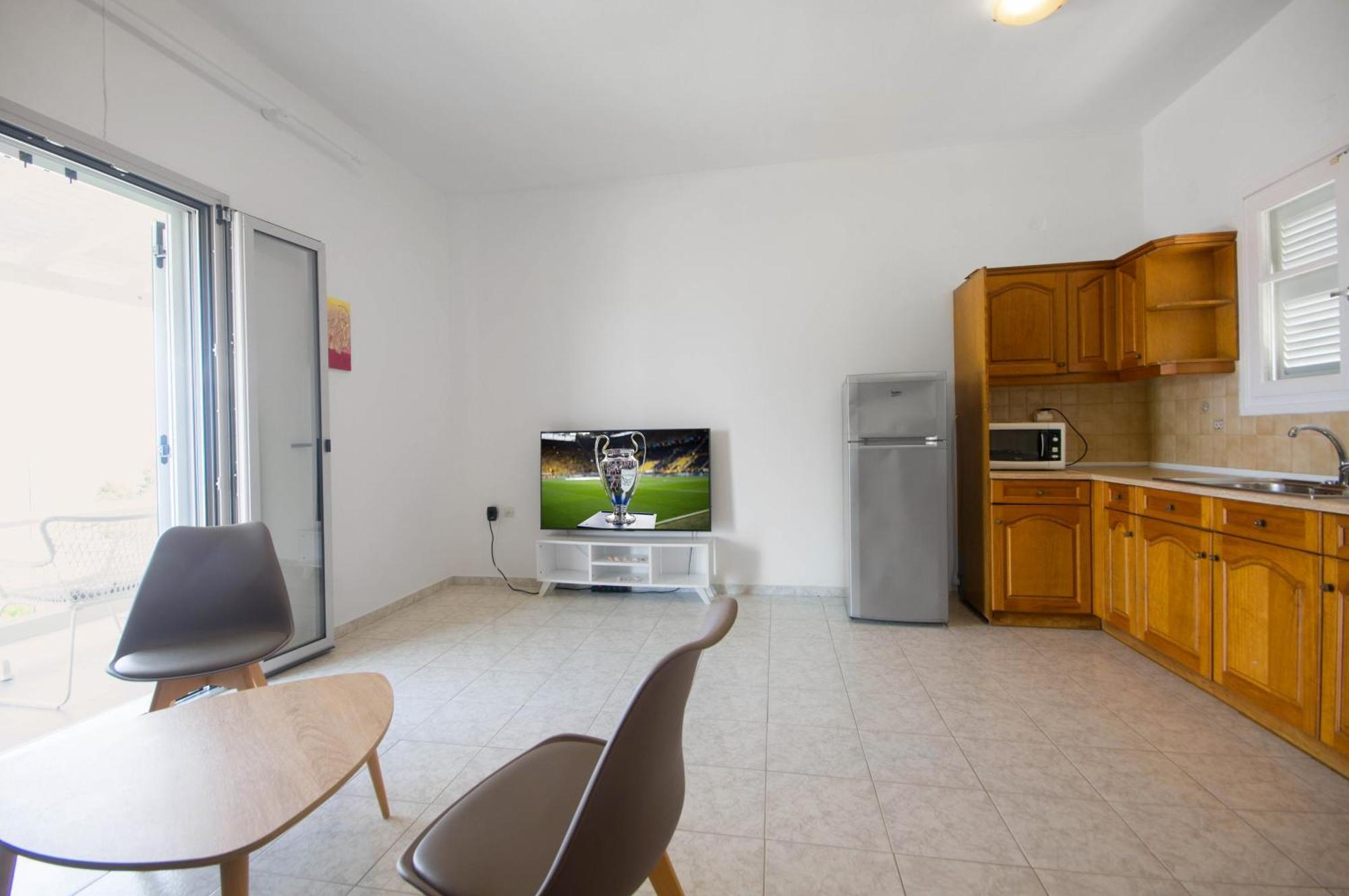 Villa Baronnos Gaios Bagian luar foto